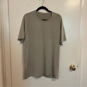 XL Men’s Lululemon Shirt